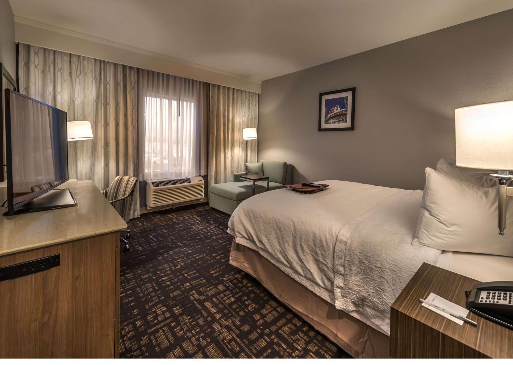 Hampton Inn & Suites - Reno West, Nv Bagian luar foto